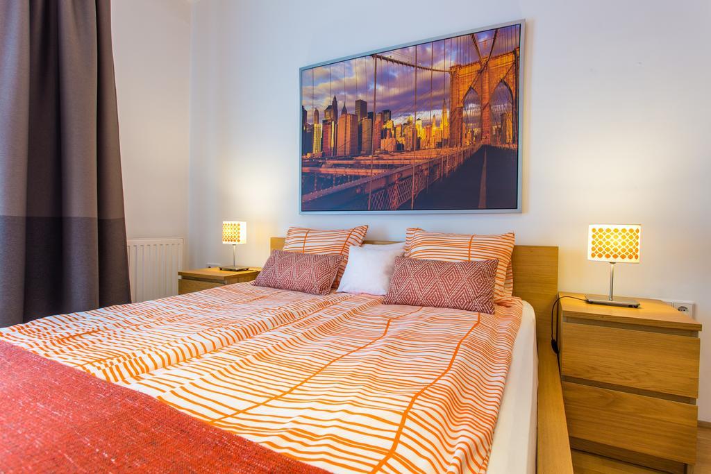 Colours Apartments Будапеща Екстериор снимка
