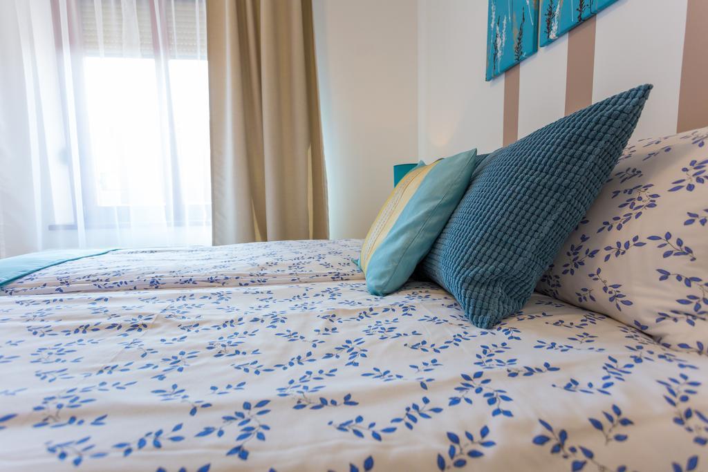 Colours Apartments Будапеща Екстериор снимка
