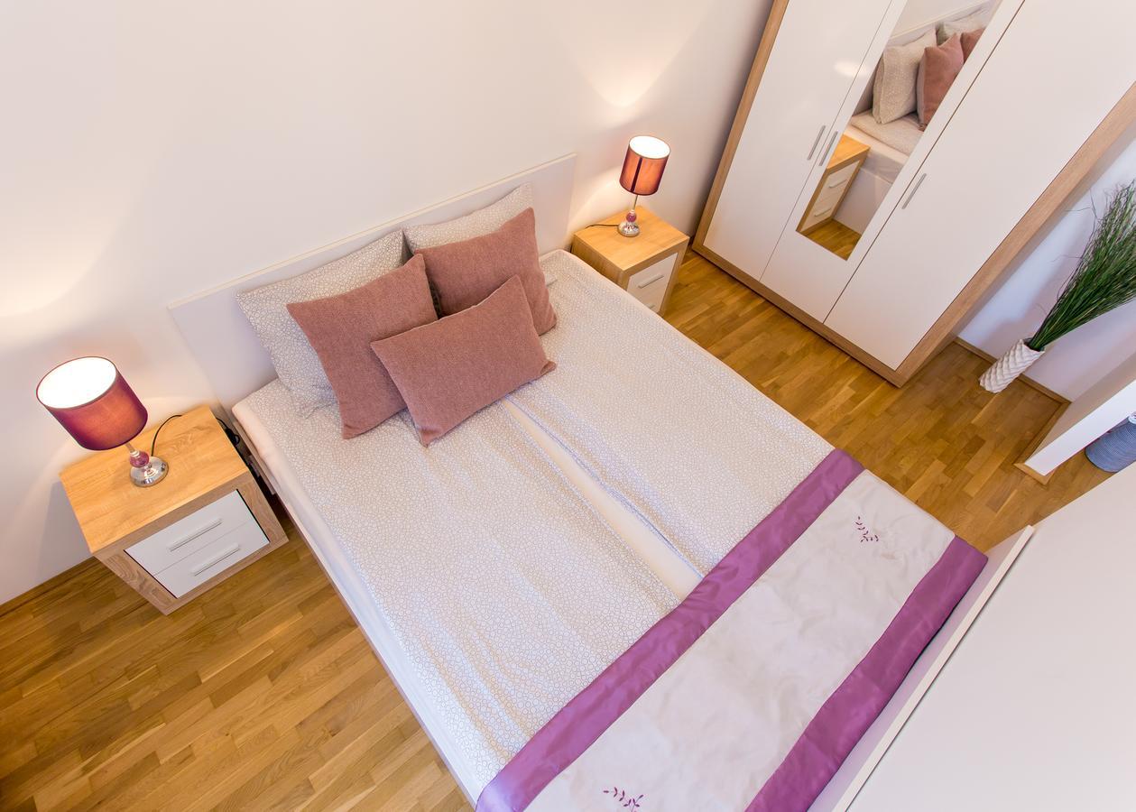 Colours Apartments Будапеща Екстериор снимка